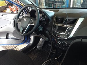 Устройство ручного управления автомобилем на Hyundai Solaris (Хендай Солярис)